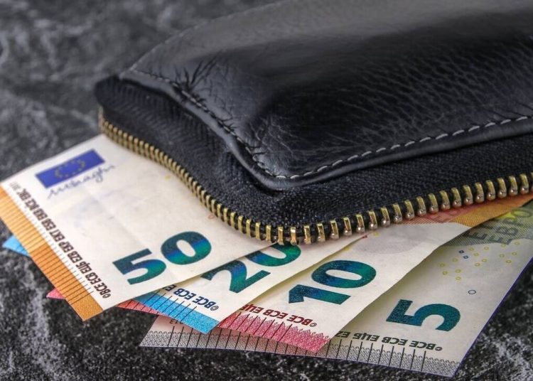 Επιστρεπτέα προκαταβολή: Ποιες επιχειρήσεις θα πληρώσουν λιγότερα