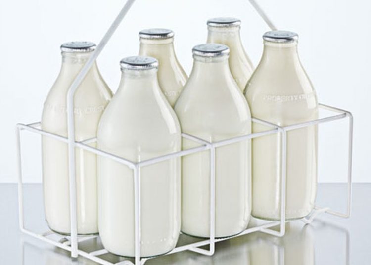 Δήμος Ανδραβίδας-Κυλλήνης & Χαμόγελο του Παιδιού: Δωρεά γάλα για παιδιά και βρέφη των ευάλωτων οικογενειών