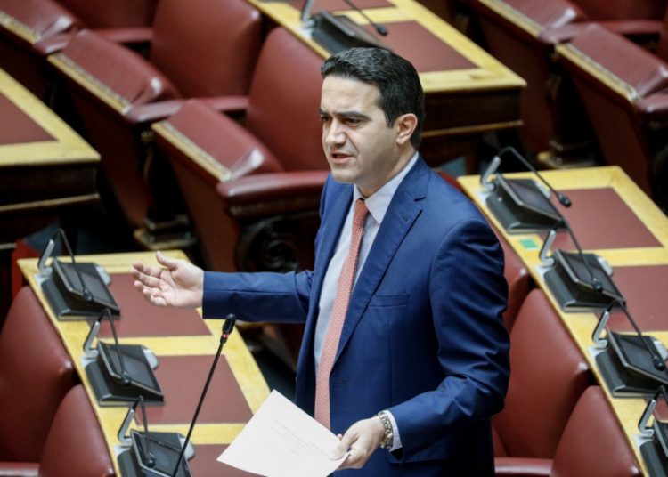 Κατρίνης: Πανηγυρίζει η κυβέρνηση για λογαριασμό των τραπεζών