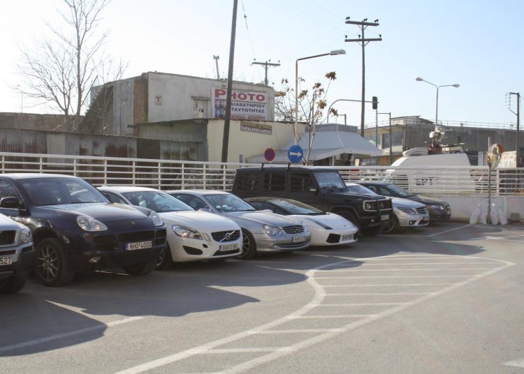 Πρώην ΟΔΔΥ: Πώς θα πάρετε αμάξι με ελάχιστα χρήματα (διαδικασία)