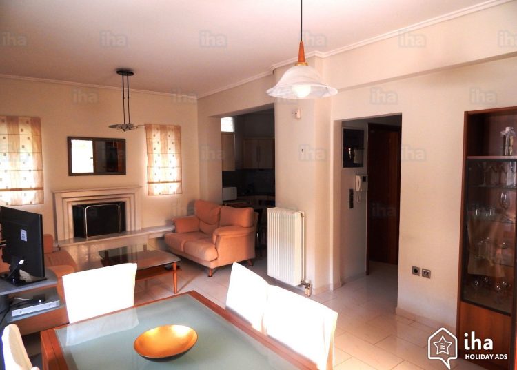 Κρατικά σπίτια ακόμα και με μηδενικό ενοίκιο για νέα ζευγάρια