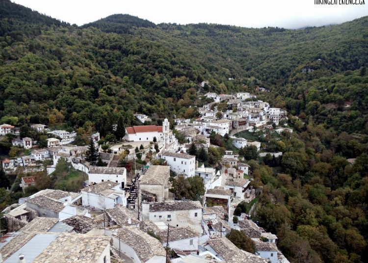 Το χωριό της Πελοποννήσου με την Αιγαιοπελαγίτικη ομορφιά που σταμάτησε το χρόνο