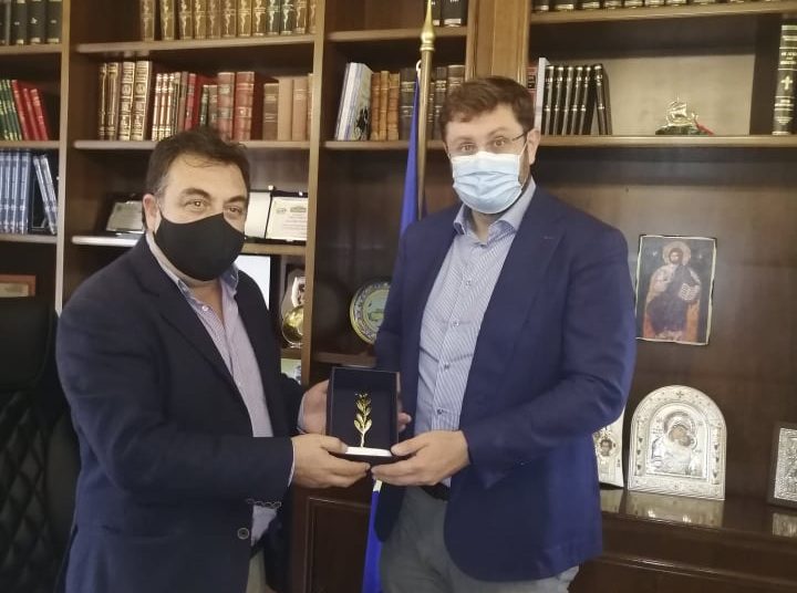 Συνάντηση δημάρχου Πύργου με τον βουλευτή και τομεάρχη Εσωτερικών ΣΥΡΙΖΑ Κώστα Ζαχαριάδη