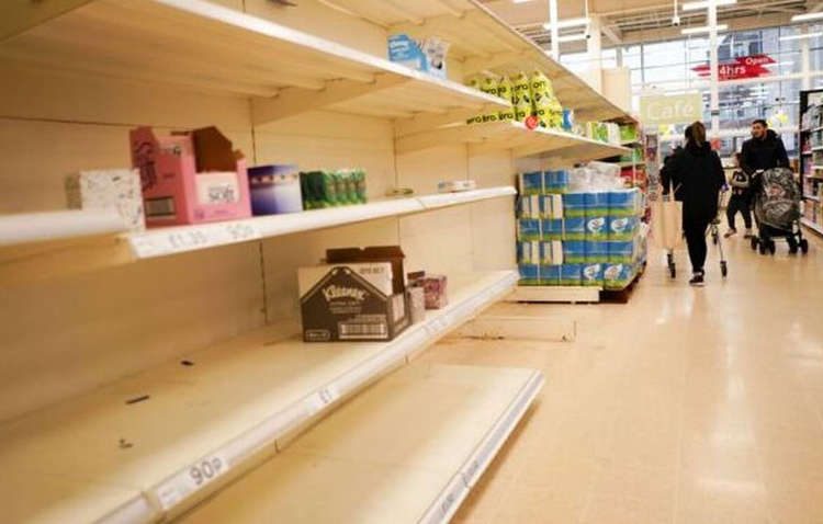 Ελλείψεις στην αγορά – Προετοιμασίες για Black Friday και περίοδο Χριστουγέννων