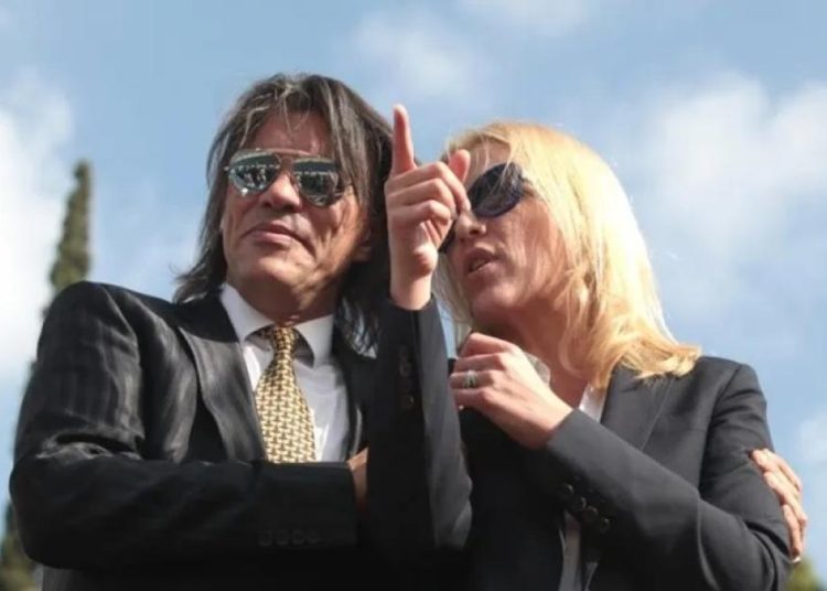 Φωτιά στο Μάτι: Ρένα Δούρου και Ηλίας Ψινάκης κατηγορούμενοι στο δικαστήριο