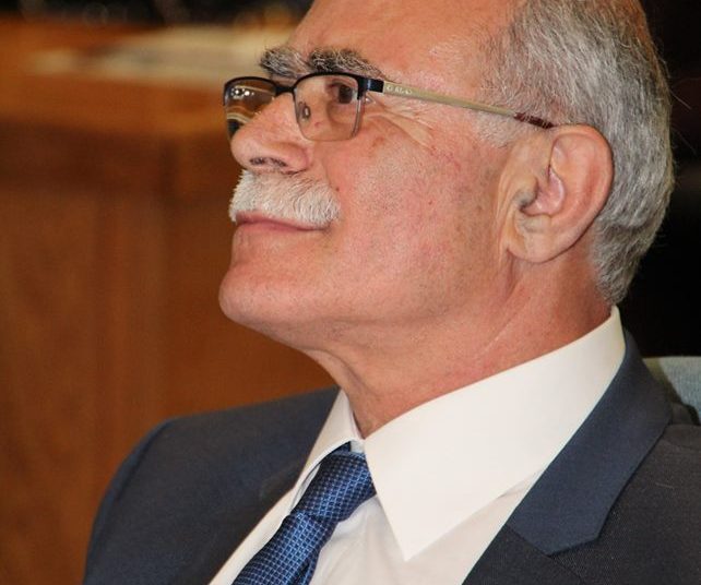 Στάθης Καννής: Ο δήμαρχος και η εικονική πραγματικότητά του