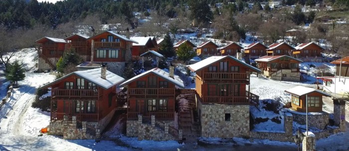 Παραδοσιακοί ξενώνες, καταπράσινο τοπίο: Σαββατοκύριακο στην ¨Ελβετία¨ της Πελοποννήσου