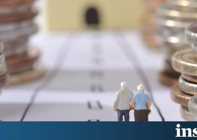 Συνταγματική η κατάργηση των δώρων στους συνταξιούχους του δημόσιου