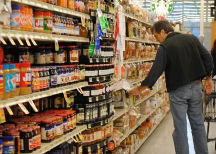 Ακρίβεια: Έκρηξη τιμών σε ενέργεια και τρόφιμα τον Σεπτέμβριο – «Καμπανάκι» και για ελλείψεις προϊόντων