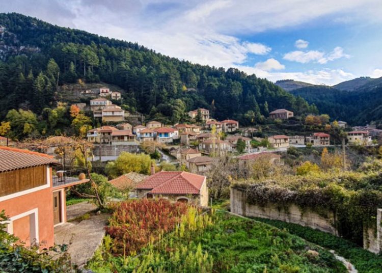 Το χωριό της Πελοποννήσου που εγκατέλειψαν οι κάτοικοι για να γλυτώσουν από φονική βεντέτα!