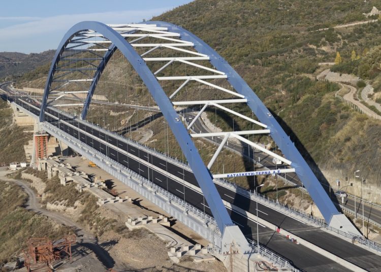 “Σκοτάδι”… βλέπει ο επικεφαλής της Ολυμπίας Οδού για το Πύργος-Καλό Νερό-Τσακώνα