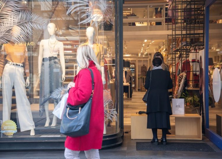 Δεν αφορά την Ηλεία το ωράριο 10.00-21.00 των εμπορικών καταστημάτων σε αστικά κέντρα από τη Δευτέρα