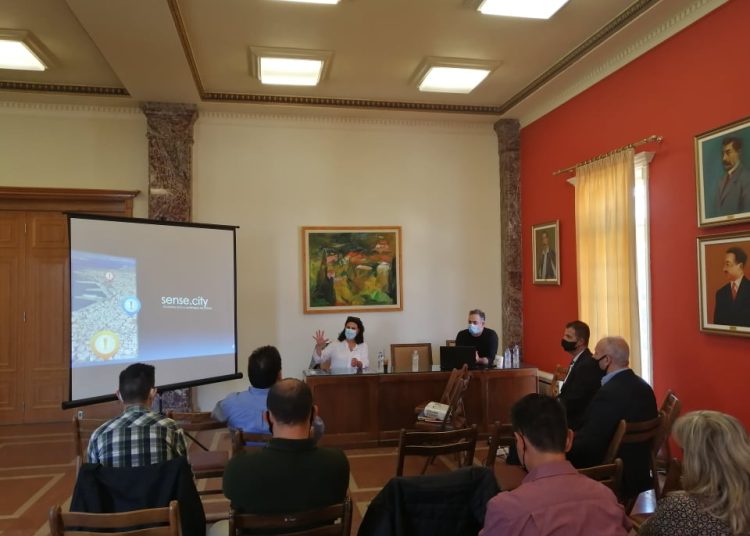 Δήμος Πύργου: Προς δημιουργία εφαρμογής για καταγραφή προβλημάτων από πολίτες