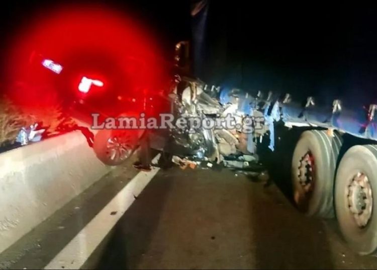 Σοβαρό τροχαίο για τον Αλέξη Κούγια: Το αυτοκίνητό του «καρφώθηκε» σε φορτηγό