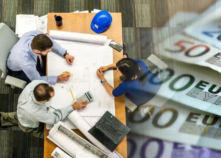 ΟΑΕΔ: Ποιοι ωφελούνται στην Δυτική Ελλάδα από την επιδότηση 100% για νέους ανέργους