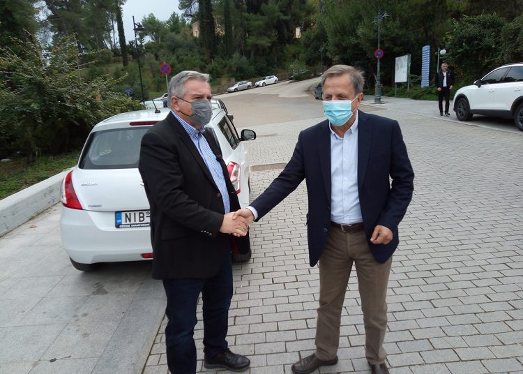 Στην Αρχαία Ολυμπία ο υποψήφιος πρόεδρος του ΚΙΝΑΛ Χάρης Καστανίδης