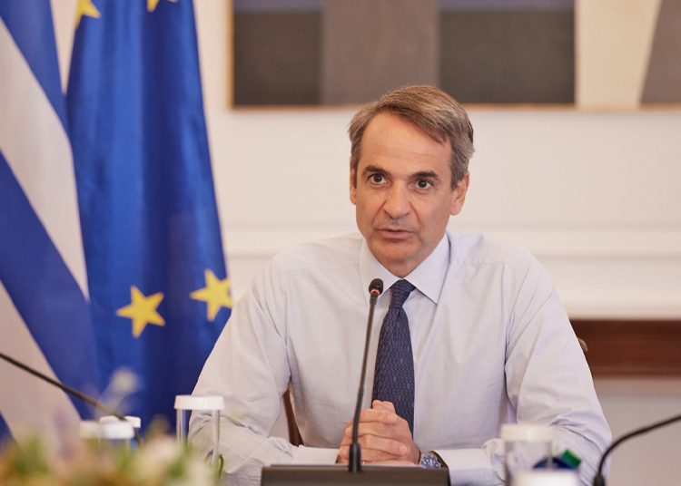 Πρόστιμο 100 ευρώ το μήνα σε ανεμβολίαστους άνω των 60 – Γίνεται υποχρεωτικός ο εμβολιασμός τους