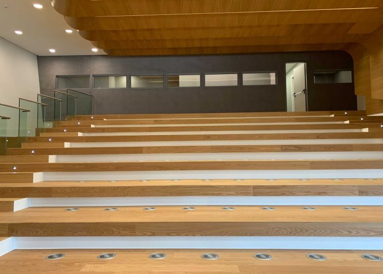 ΣΔΟΕ: Πανεπιστημιακός καθηγητής «έφαγε» 15 εκατ. – Λογιστής έπαιξε 16 εκατ. στο καζίνο