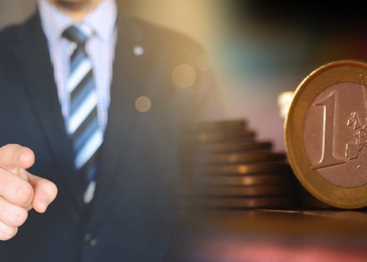 Χιλιάδες αναμονές για τις ενισχύσεις – «Από κόσκινο» οι ενστάσεις για τις επιστρεπτέες προκαταβολές