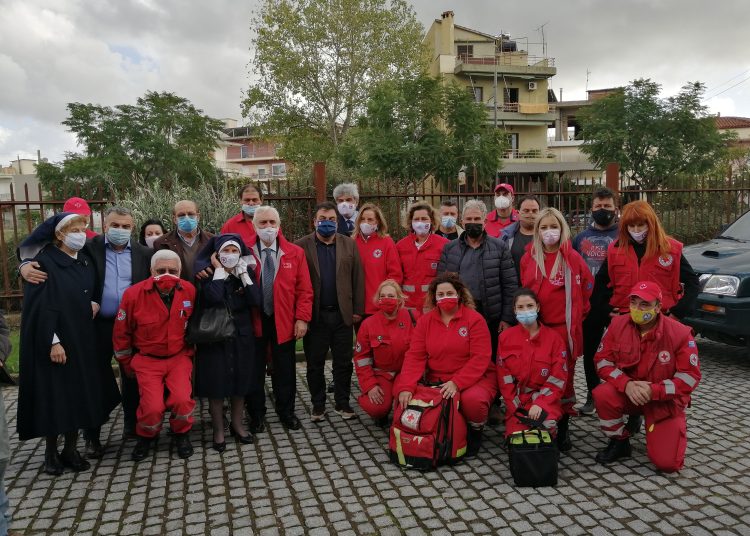 Δωρεά του Ελληνικού Ερυθρού Σταυρού στους πυρόπληκτους κατοίκους του Πύργου