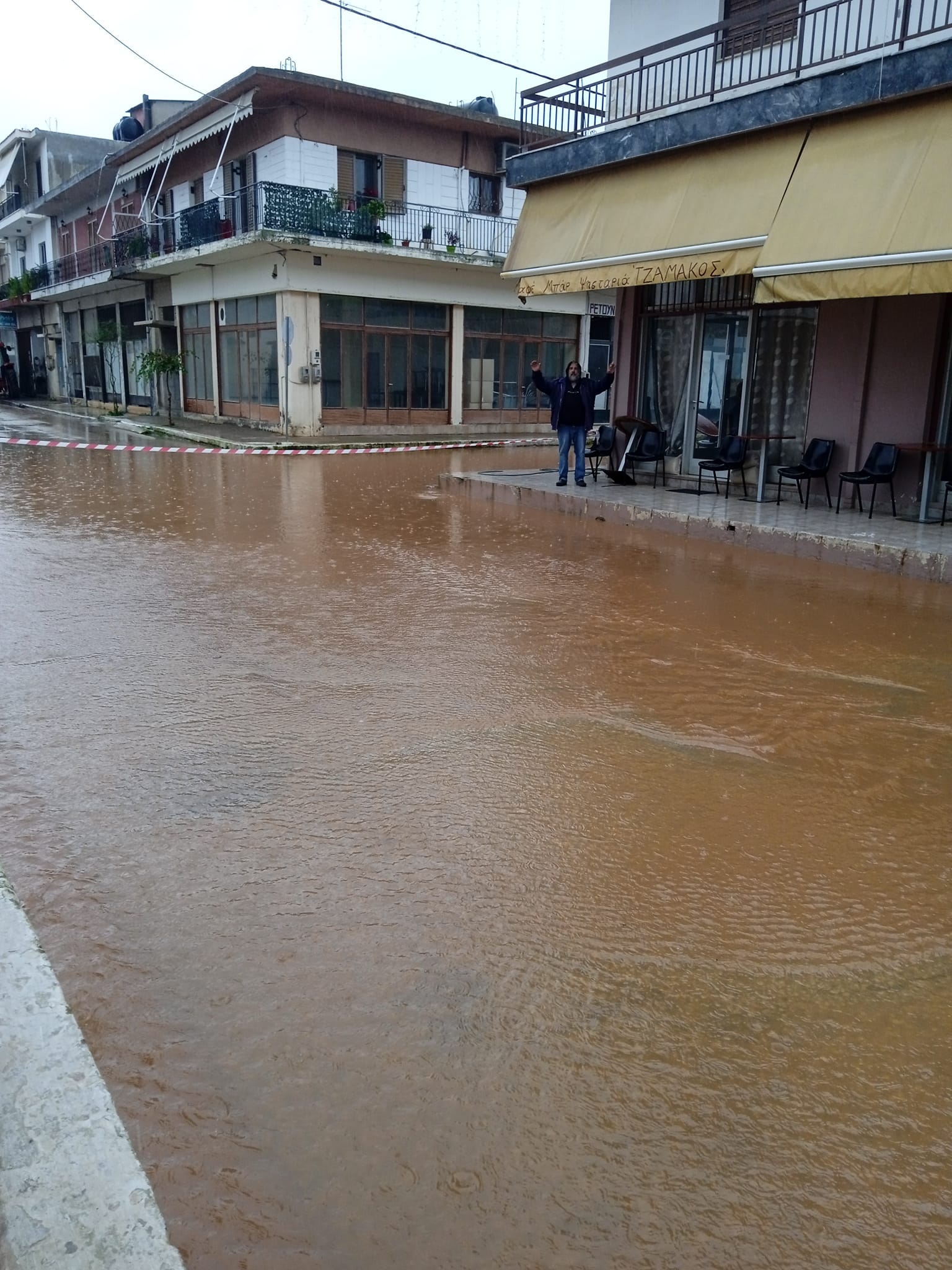 Βάρδα: Νέες πλημμύρες στην πόλη αλλά και γενικότερα στη Βουπρασία– κλειστή η παλιά εθνική οδό Πατρών Πύργου στην Βάρδα (photos)