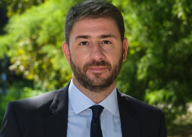 Ν. Ανδρουλάκης: “Ζητώ καθαρή εντολή για ανανέωση και πολιτική αυτονομία”
