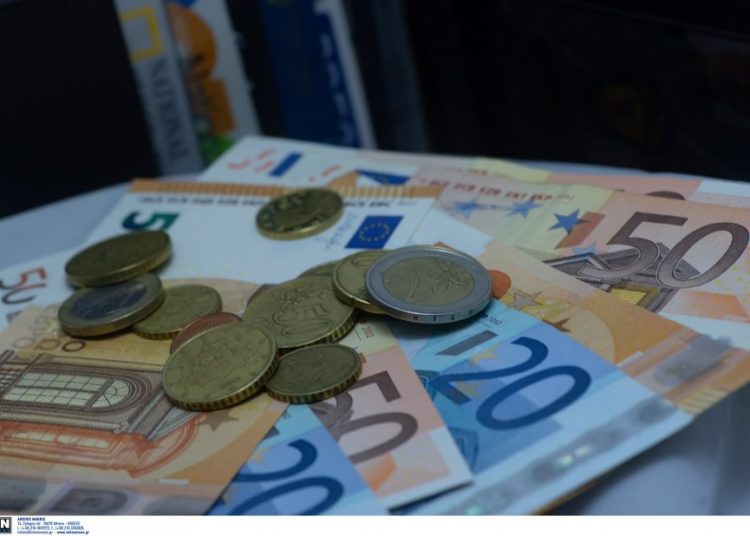 Επίδομα θέρμανσης 2021: Ξεκινούν οι πληρωμές, ποιοι θα δουν χρήματα μέσα στην εβδομάδα