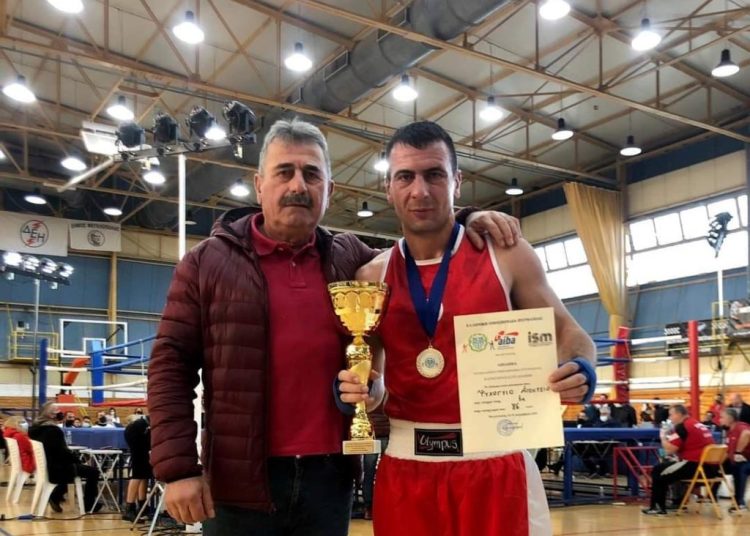 Πρωταθλητής Ελλάδας στην πυγμαχία ο Πυργιώτης Διονύσης Ψυχογιός