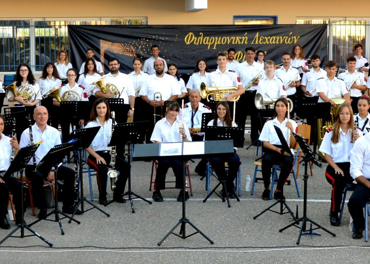 Εορταστική συναυλία της Φιλαρμονικής Λεχαινών στο θέατρο ΑΠΟΛΛΩΝ στον Πύργο