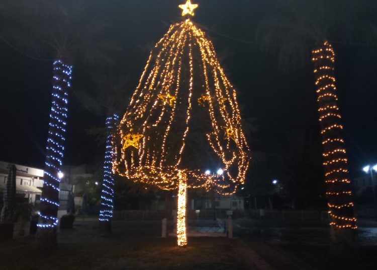 Γαστούνη: Απόψε η φωταγώγηση του Χριστουγεννιάτικου δένδρου