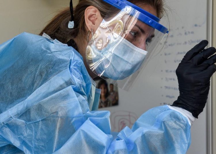 Κορωνοϊός: 35.580 νέα κρούσματα! (377 η Ηλεία)!  – 72 θάνατοι – 636 οι διασωληνωμένοι  (30/12)