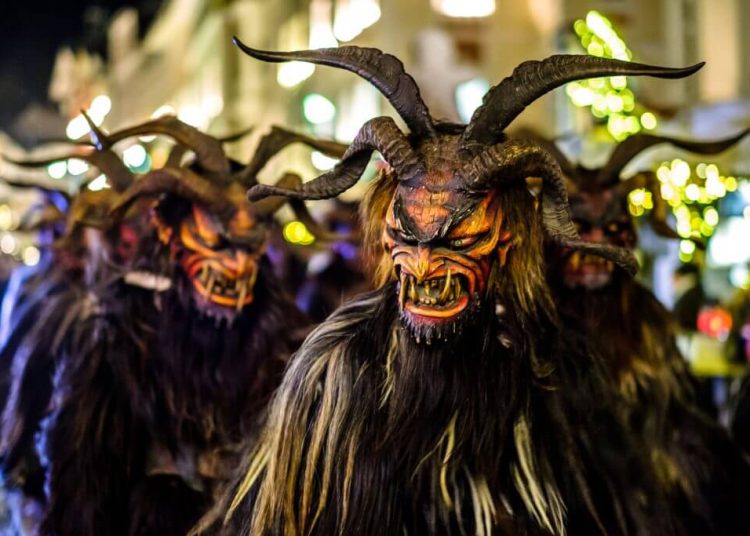 Πρωτοχρονιάτικα και εορταστικά έθιμα σε διάφορα μέρη του κόσμου