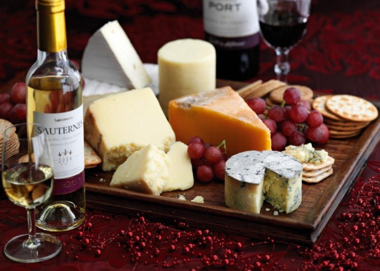 Το τυρένιο πλατό των γιορτών!