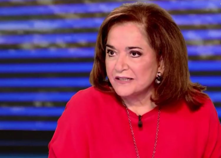 Η Ντόρα Μπακογιάννη για τον καρκίνο: Ήταν κατραπακιά! Κάνω τις θεραπείες μου