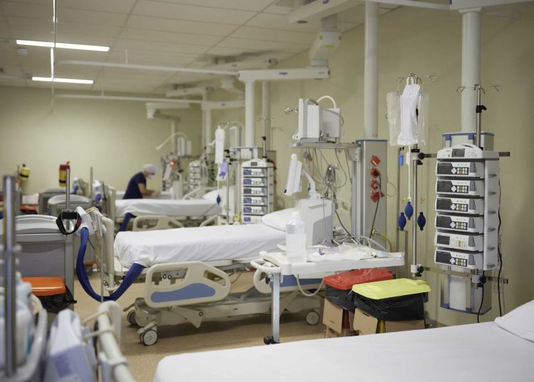 Κορωνοϊός: Σε κρίσιμη κατάσταση ιδιώτης ιατρός της Αμαλιάδας