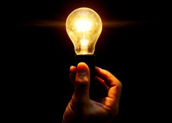 ΔΕΗ: Aύξηση στους λογαριασμούς από Παρασκευή -Διπλάσιο το πάγιο