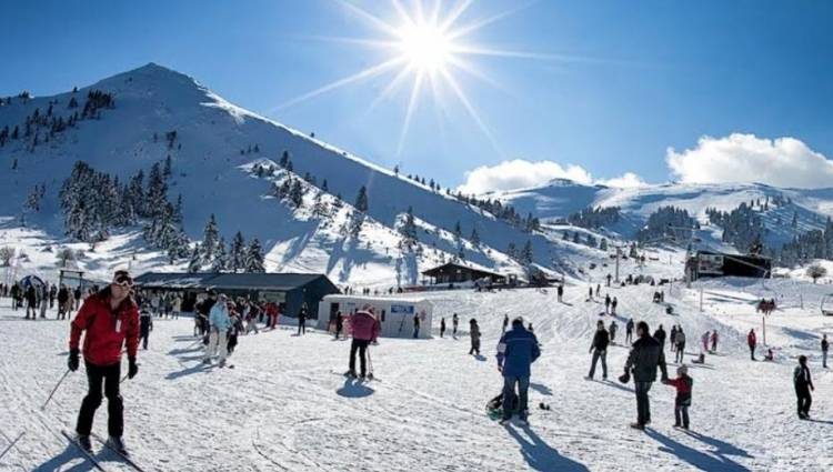 Ανοίγει σήμερα το Χιονοδρομικό Κέντρο Καλαβρύτων – Ποια μέτρα ισχύουν