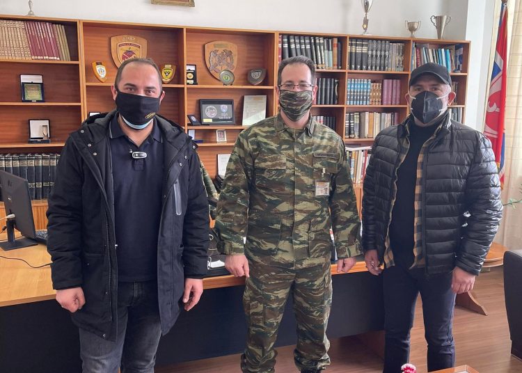 Προσφέρθηκαν αντισηπτικά στους στρατιώτες της Σ.Ε.Τ.ΤΗΛ. Πύργου