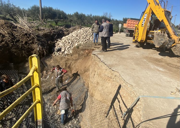 Δήμος Ανδραβίδας-Κυλλήνης: Με γοργούς ρυθμούς η αποκατάσταση γέφυρας στον Άγιο Γεώργιο