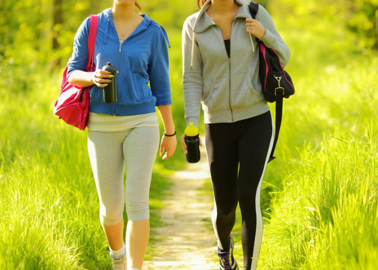 7 τρόποι να κάνουμε το περπάτημα την πιο υγιεινή συνήθεια της ημέρας