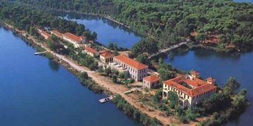 Σε ιδιώτες ο Καιάφας: Πρόσκληση Εκδήλωσης Ενδιαφέροντος από την ΕΤΑΔ για την αξιοποίηση, τμηματικά ή εξ’ ολοκλήρου, του ακινήτου «Ιαματική Πηγή και Λίμνη Καϊάφα»