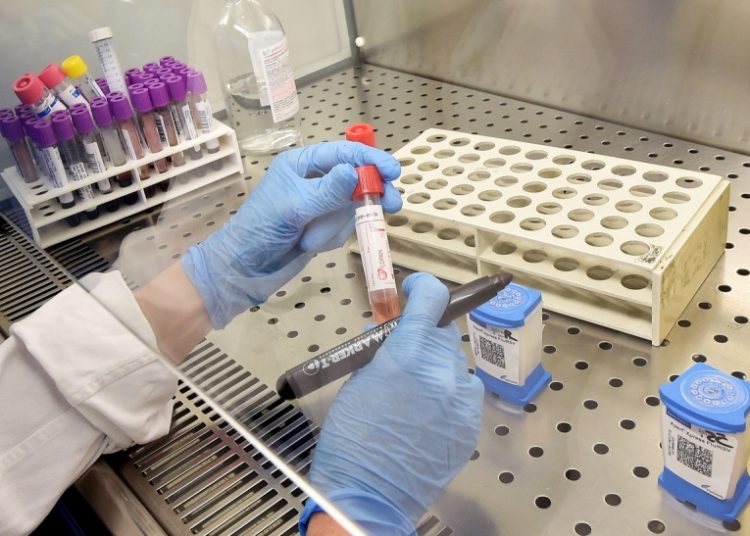 ΕΟΔΥ: Σε Πύργο και Γαστούνη σταθερά καθημερινά σημεία δωρεάν rapid tests