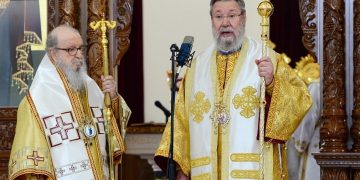 Εκτός Εκκλησίας θέτει ανεμβολίαστους ιερείς ο Αρχιεπίσκοπος Κύπρου Χρυσόστομος