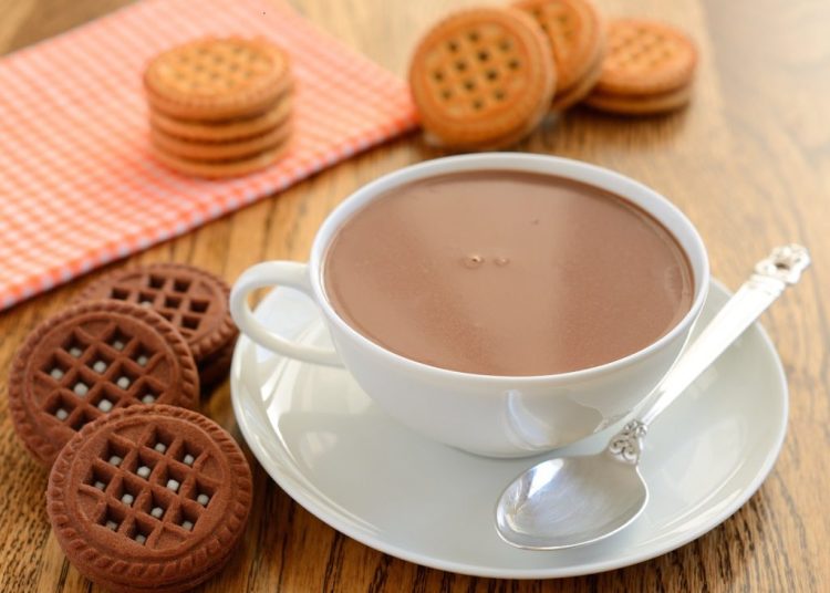 3 συνταγές για αρωματική σπιτική ζεστή σοκολάτα