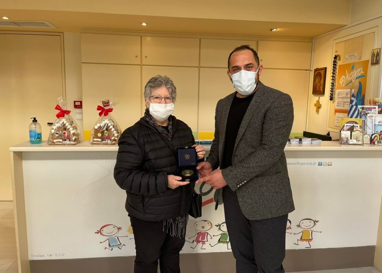 Συνάντηση αντιδημάρχου Παιδείας και Αλληλεγγύης Πλεμμένου με την πρόεδρο του Συλλόγου «Φλόγα» Μαρία Τρυφωνίδη