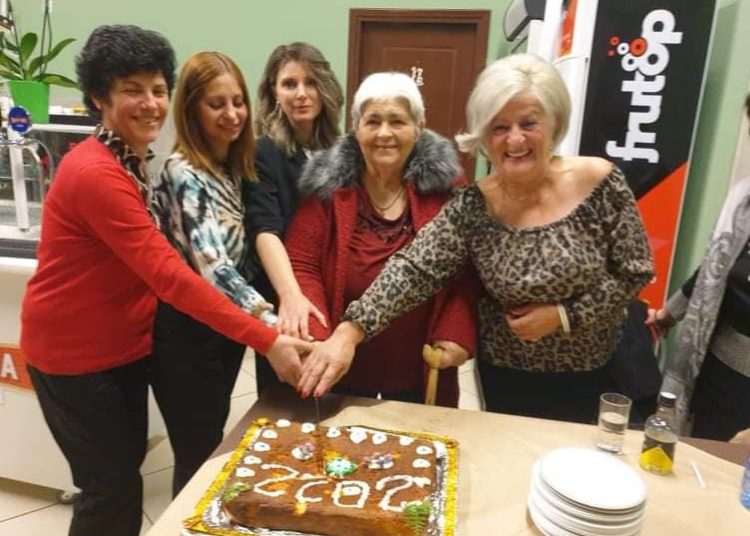 Την πρωτοχρονιάτικη πίτα έκοψε ο Πολιτιστικός Σύλλογος ΠΥΡΓΟΣ ΟΛΟΙ ΜΑΖΙ