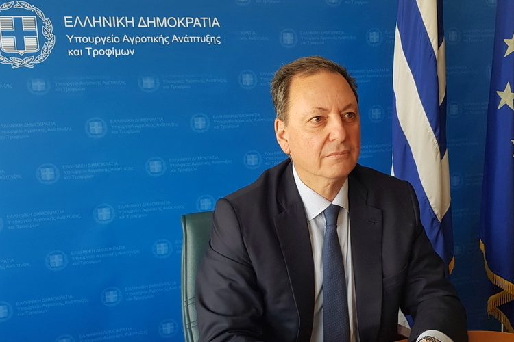 Εκδιώχθηκε ο υπουργός Αγροτικής Ανάπτυξης Λιβανός λόγω Ηλείας!