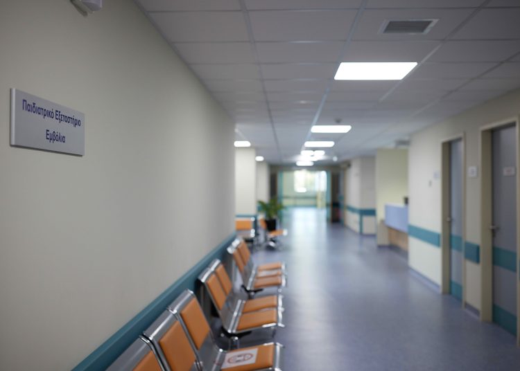 Θάνατος 3 παιδιών Πάτρα: Τραβούσαν βίντεο την 9χρονη για να δουν τι συνέβαινε στο δωμάτιο νοσοκομείου