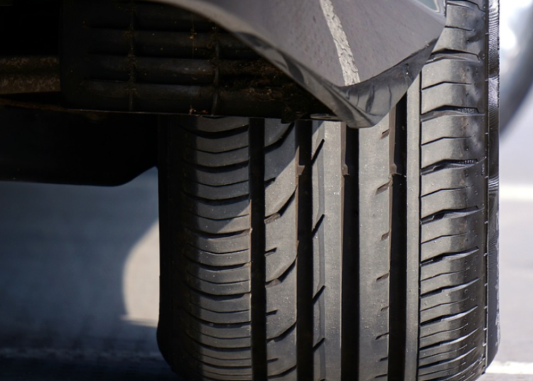 Έρχεται επίδομα αλλαγής ελαστικών σε αυτοκίνητα -Συζητήσεις για 200 ευρώ