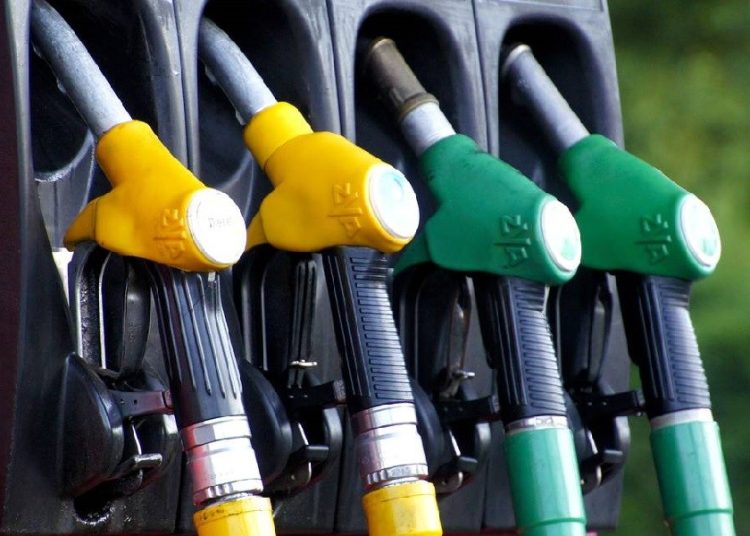 Επιδότηση καυσίμων: 22 λεπτά το λίτρο για 60 λίτρα ανα μήνα